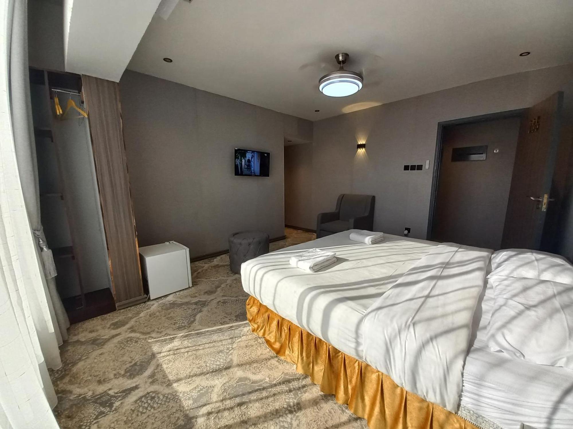 Sur Hotel Exteriör bild