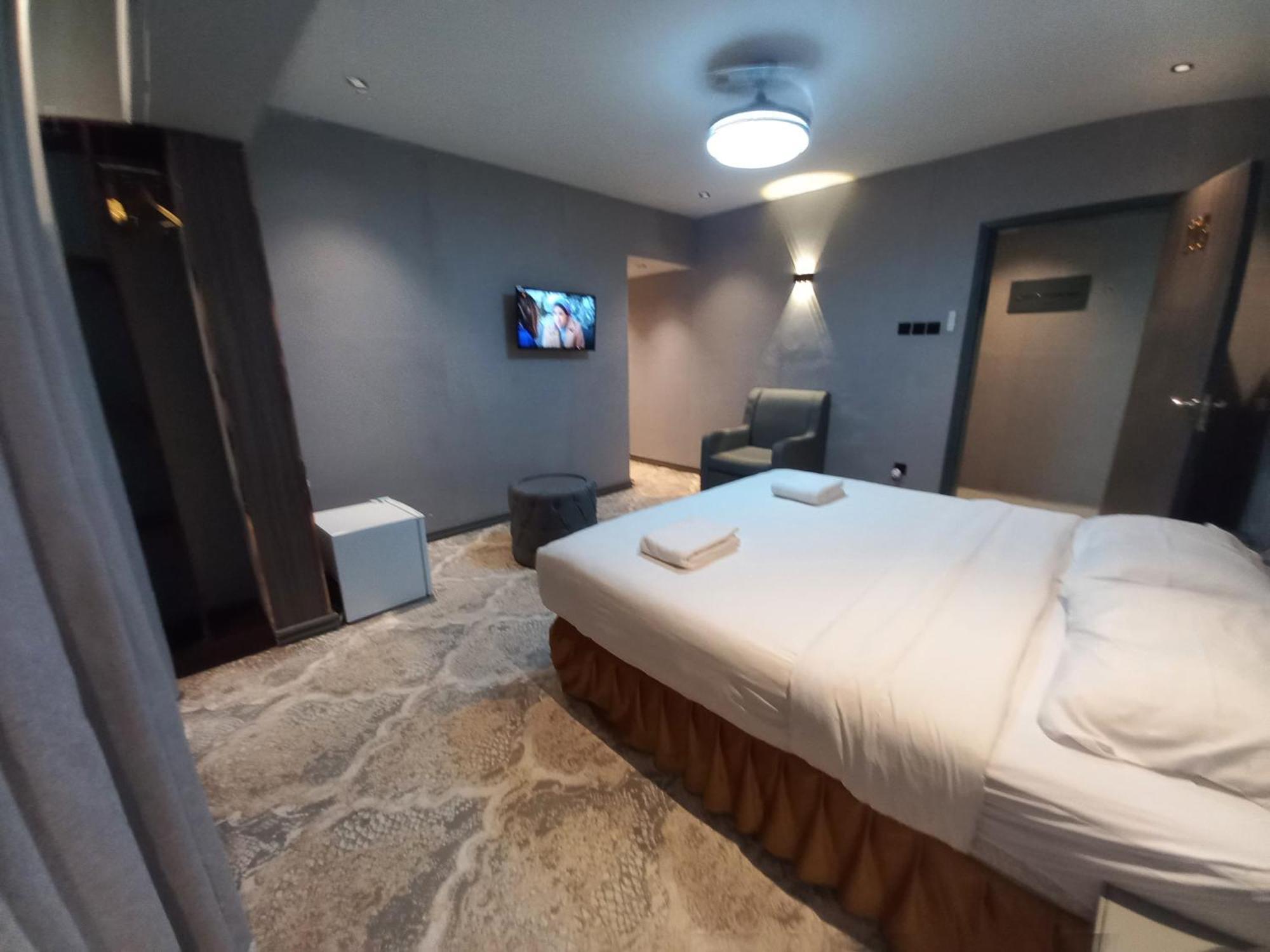 Sur Hotel Exteriör bild